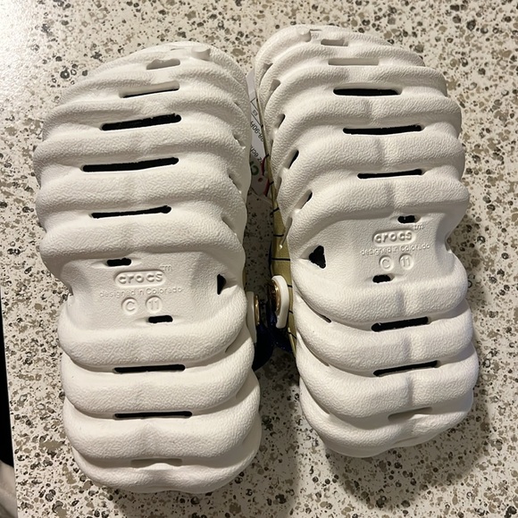 Brand new dragon ball Z crocs! - Picture 6 of 6